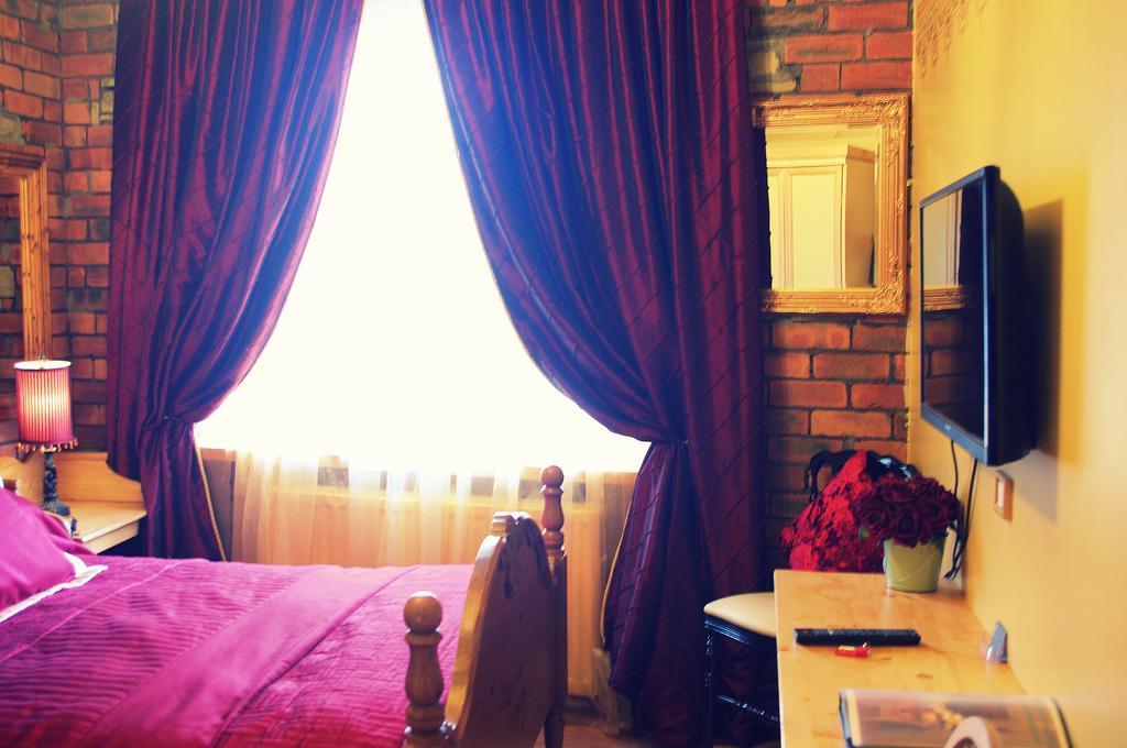 Crown House Suites Halifax Rom bilde