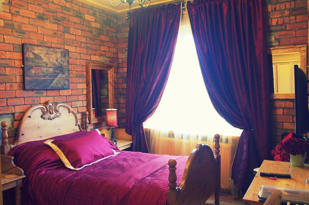 Crown House Suites Halifax Rom bilde